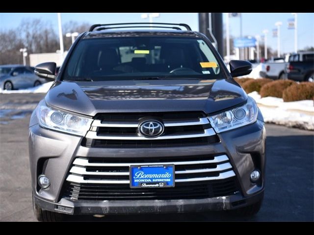 2017 Toyota Highlander LE