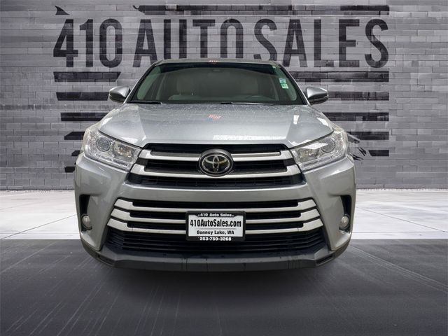 2017 Toyota Highlander LE