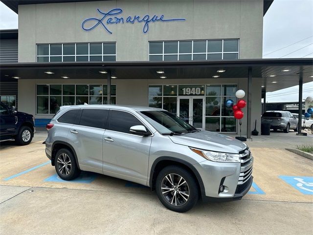 2017 Toyota Highlander LE