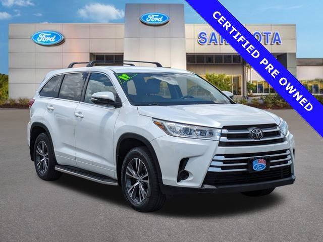 2017 Toyota Highlander LE