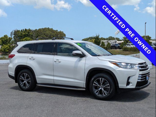 2017 Toyota Highlander LE