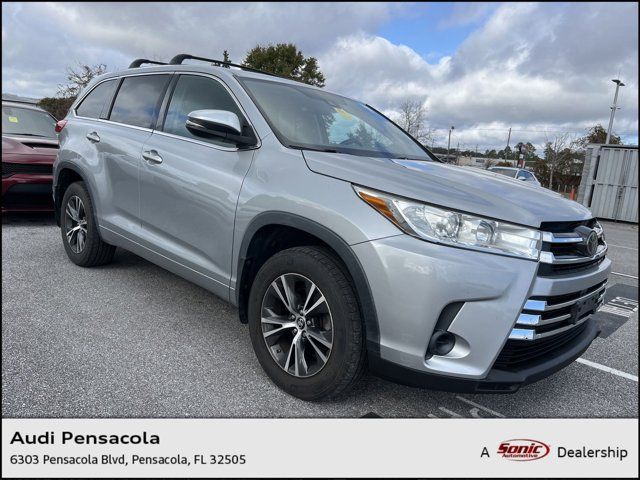 2017 Toyota Highlander LE