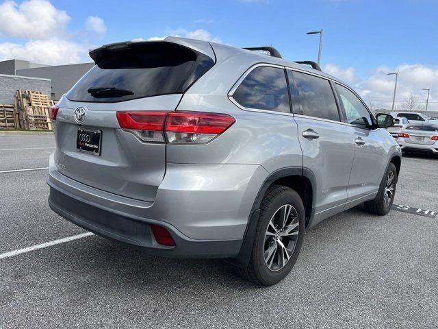 2017 Toyota Highlander LE