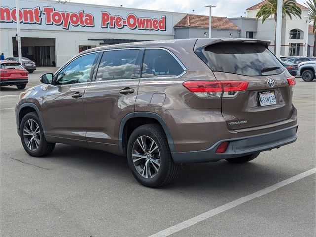 2017 Toyota Highlander LE