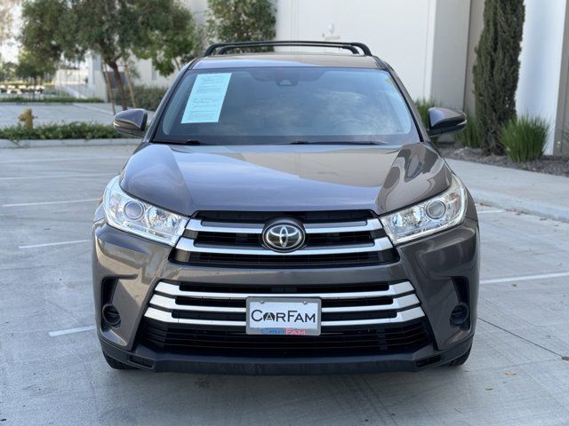 2017 Toyota Highlander LE