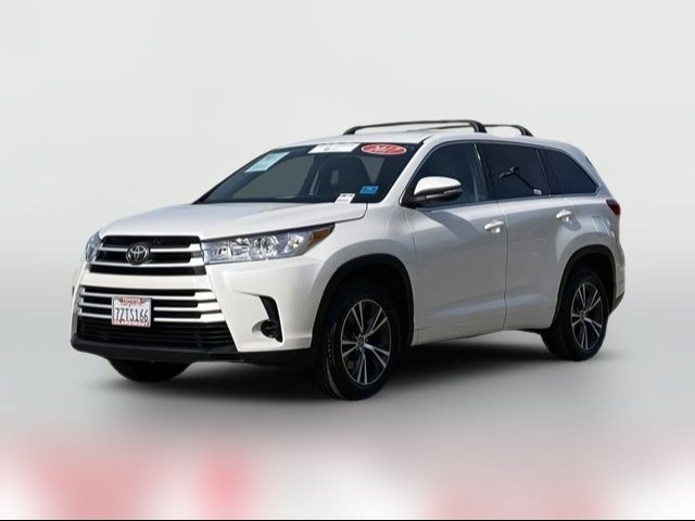 2017 Toyota Highlander LE