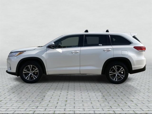 2017 Toyota Highlander LE