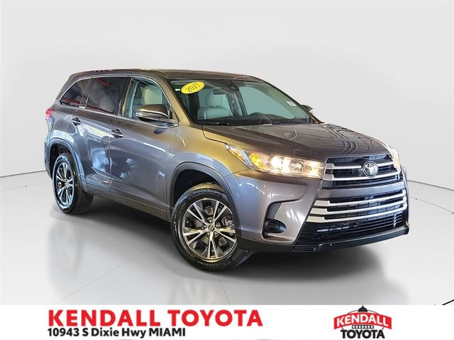 2017 Toyota Highlander LE