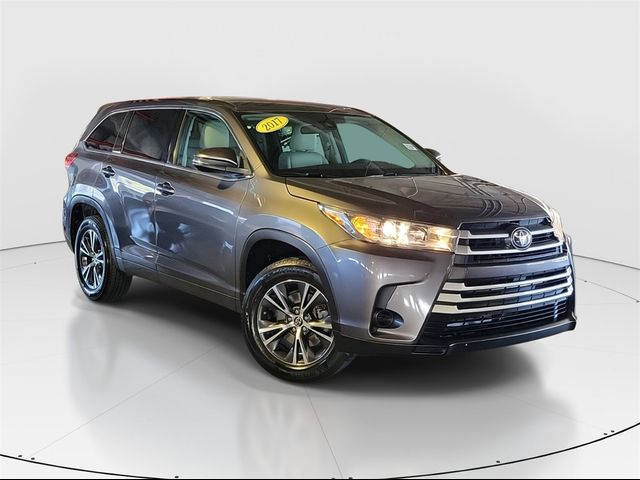 2017 Toyota Highlander LE