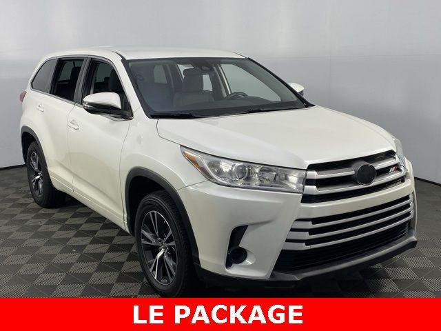 2017 Toyota Highlander LE