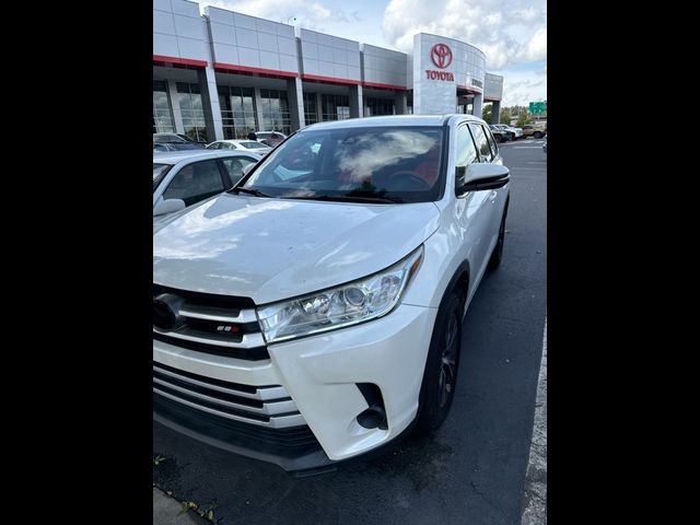 2017 Toyota Highlander LE