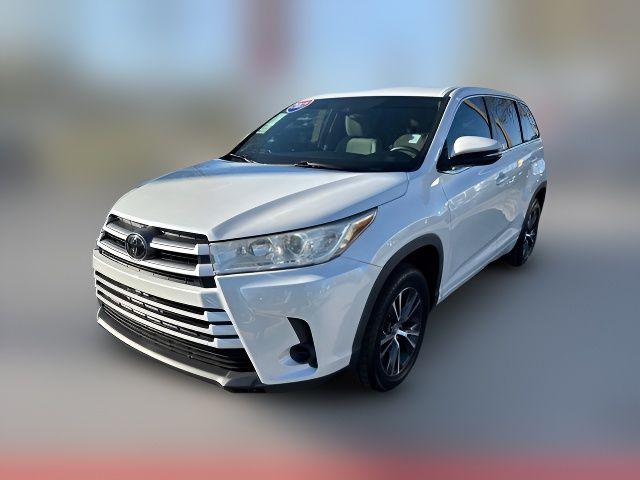 2017 Toyota Highlander LE