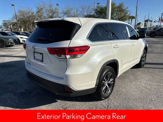 2017 Toyota Highlander LE