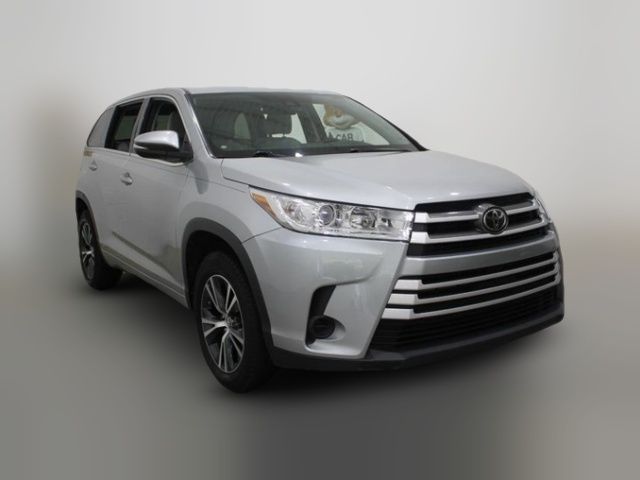 2017 Toyota Highlander LE