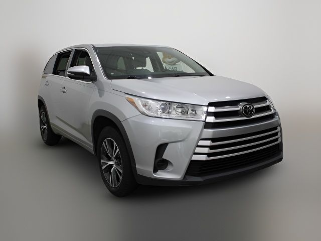 2017 Toyota Highlander LE