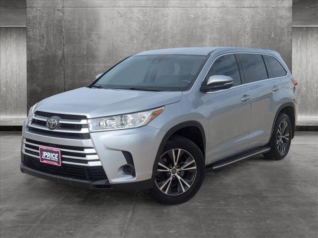 2017 Toyota Highlander LE