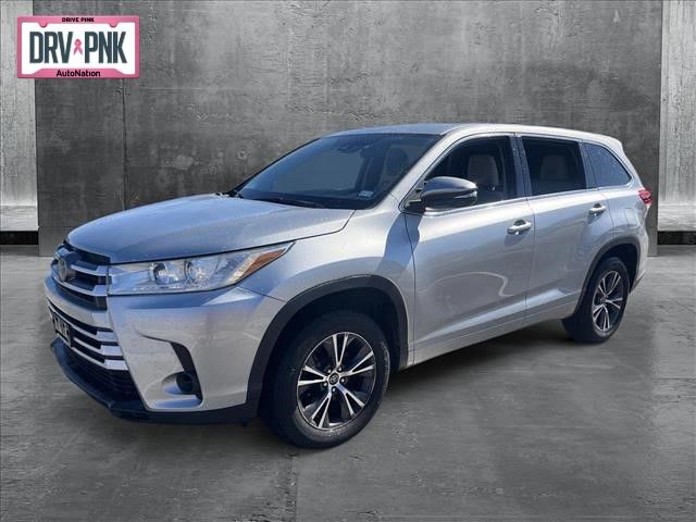 2017 Toyota Highlander LE