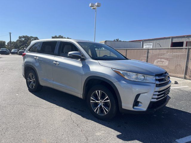 2017 Toyota Highlander LE