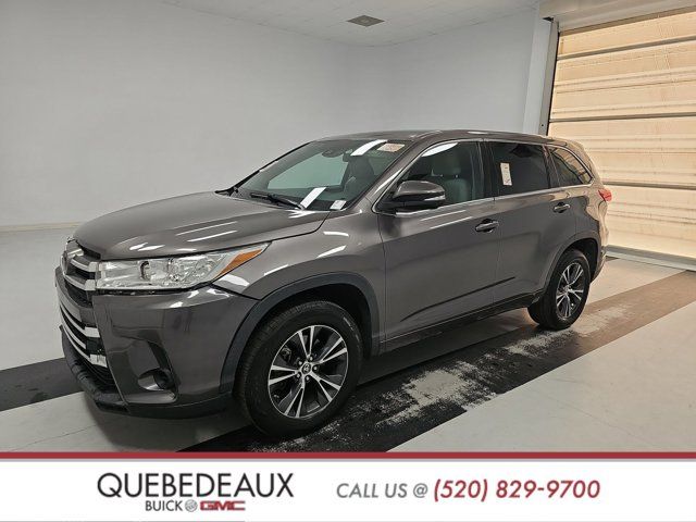 2017 Toyota Highlander LE