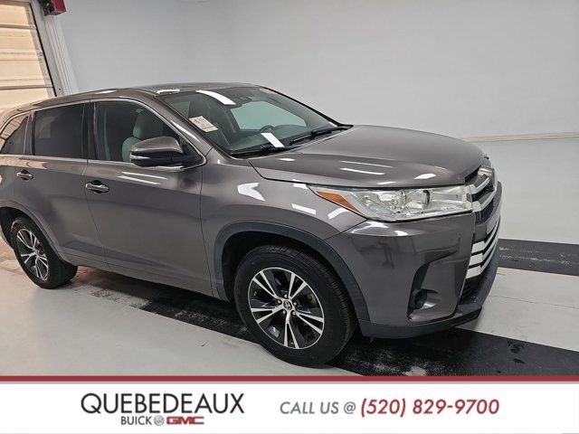 2017 Toyota Highlander LE