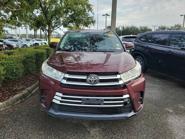 2017 Toyota Highlander LE