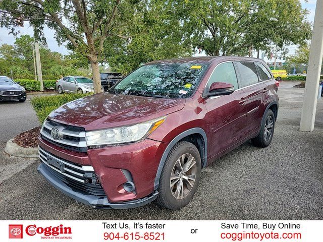 2017 Toyota Highlander LE