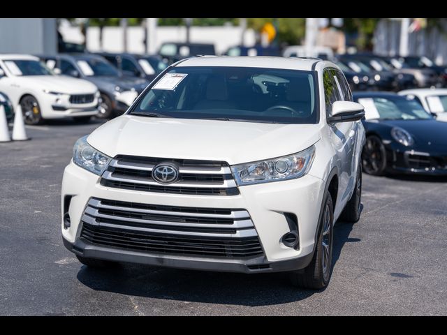 2017 Toyota Highlander LE