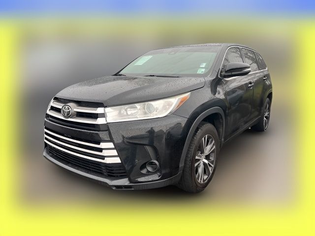 2017 Toyota Highlander LE