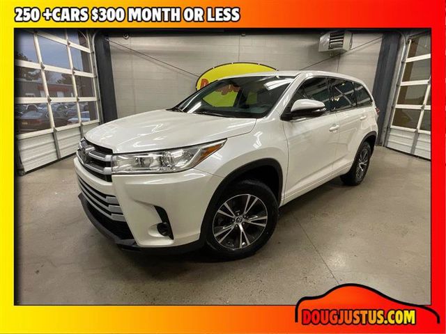 2017 Toyota Highlander LE