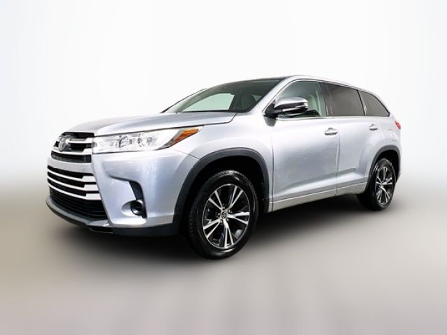 2017 Toyota Highlander LE