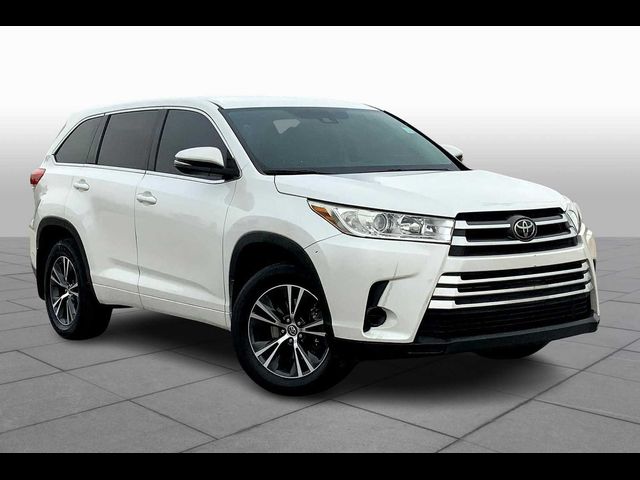 2017 Toyota Highlander LE