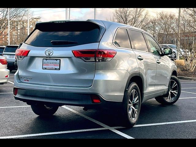 2017 Toyota Highlander LE