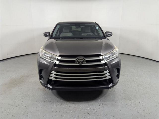 2017 Toyota Highlander LE