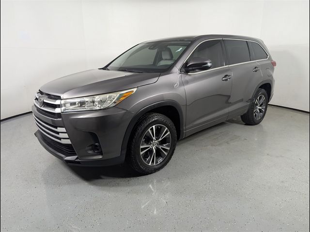 2017 Toyota Highlander LE