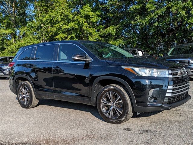 2017 Toyota Highlander 