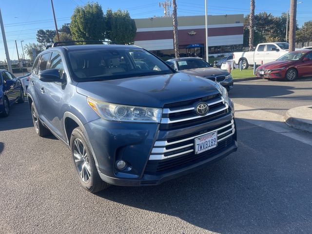 2017 Toyota Highlander LE