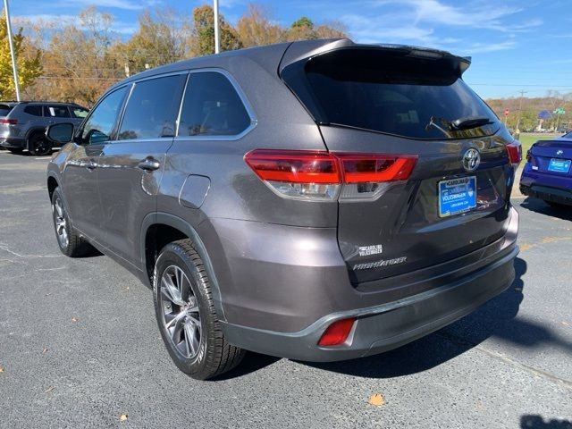 2017 Toyota Highlander LE