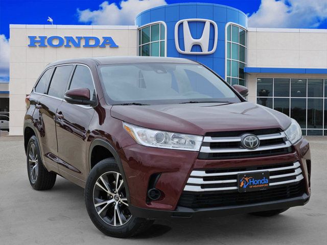 2017 Toyota Highlander LE