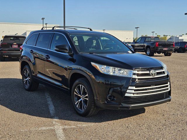 2017 Toyota Highlander LE