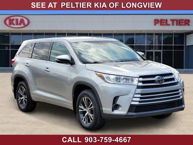 2017 Toyota Highlander LE