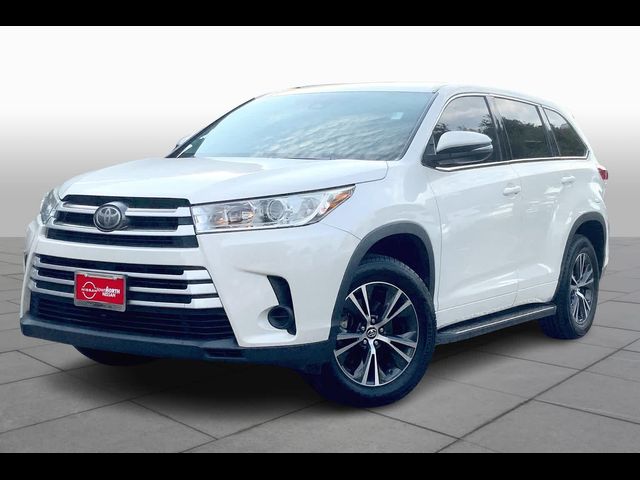 2017 Toyota Highlander LE