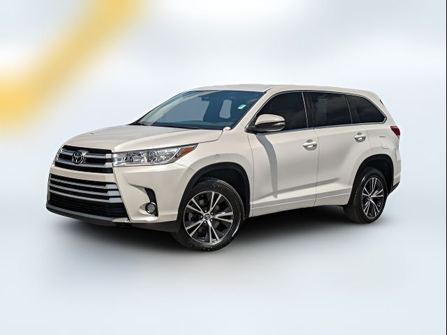 2017 Toyota Highlander LE