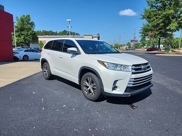 2017 Toyota Highlander LE