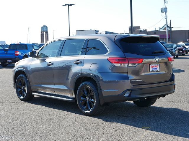 2017 Toyota Highlander LE