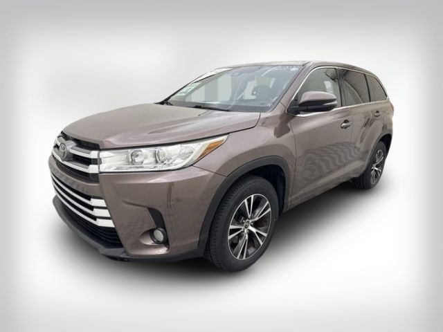 2017 Toyota Highlander LE