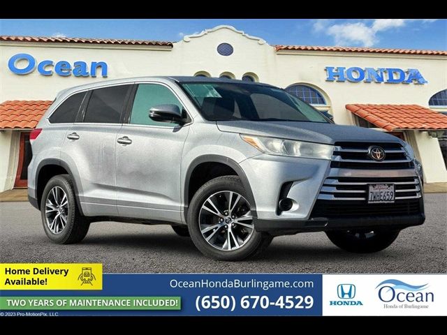 2017 Toyota Highlander LE