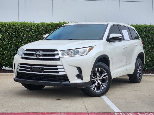 2017 Toyota Highlander LE