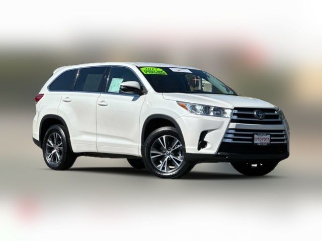 2017 Toyota Highlander LE