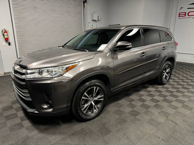 2017 Toyota Highlander 