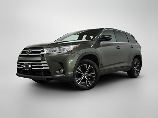 2017 Toyota Highlander LE Plus